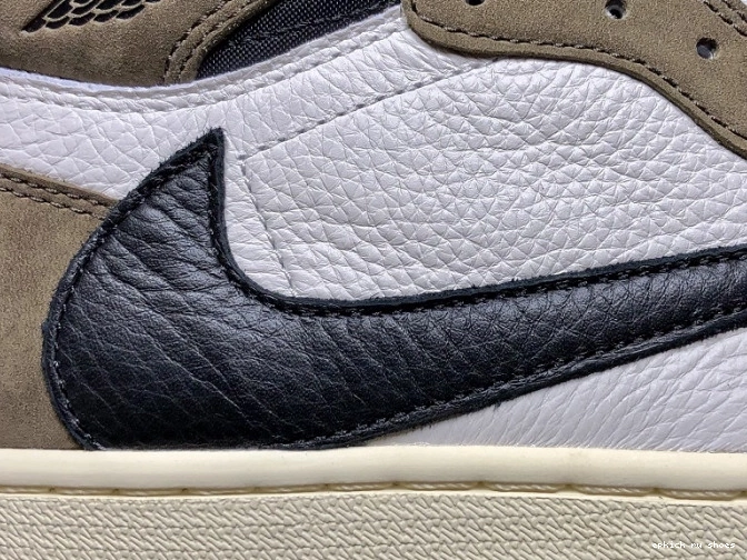 Rep 100 Air CD4487 'Mocha' Travis - Jordan High Scott 1 x Retro OG 0820